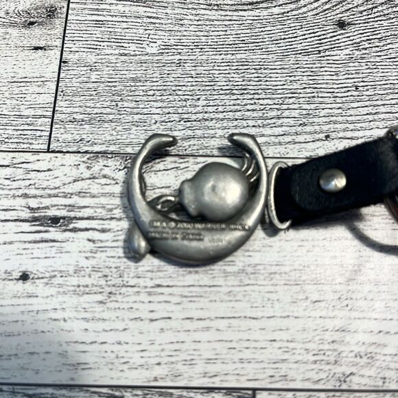 Tweety Bird Initial C Keychain Licensed Warner Bros 2000 Collectible Pewter - Picture 5 of 7